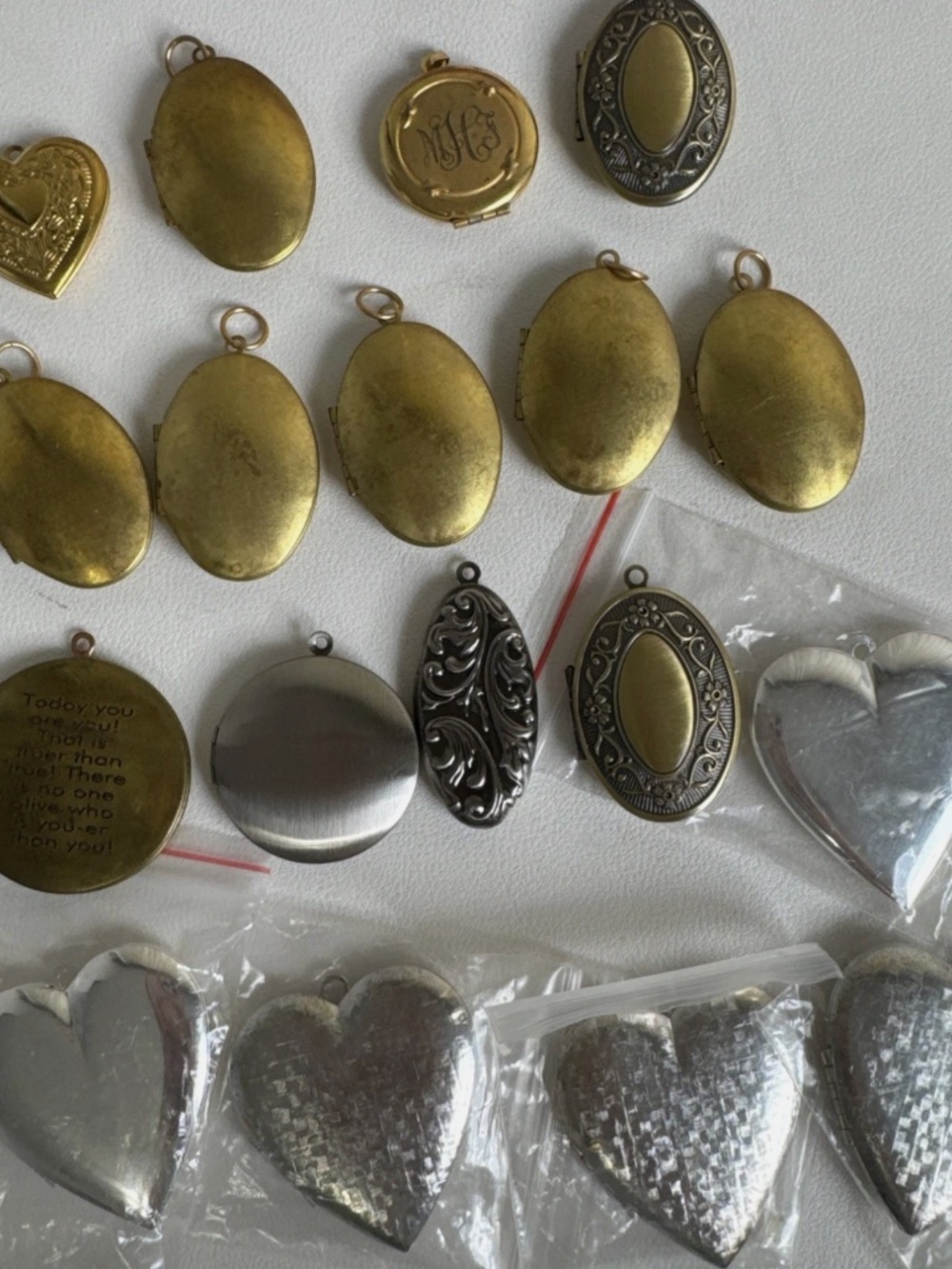 Locket Lot Charm Pendant 18 Pieces Gold Silver Mix